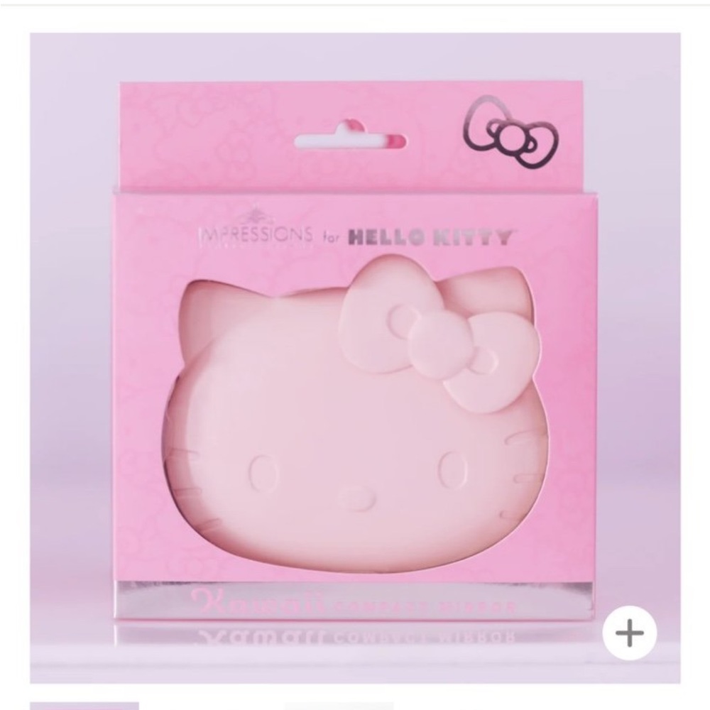 Impressions Vanity Hello Kitty® Kawaii Compact Mirror